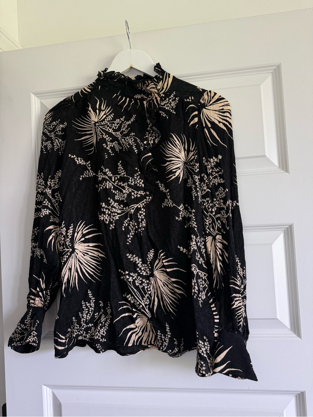 ba&sh Eda Ruffle Collared Blouse - Picture 4 of 15